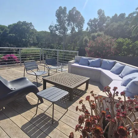 Climatisee Avec Piscine Privee, Proche Mer A Sainte-maxime, 6 Chambres, 8-10 Pers, Parking, Wifi - Fr-1-780-83 Villa *