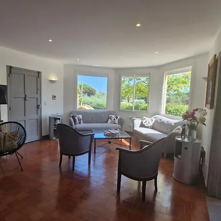 Climatisee Avec Piscine Privee, Proche Mer A Sainte-maxime, 6 Chambres, 8-10 Pers, Parking, Wifi - Fr-1-780-83 Villa Sainte-Maxime