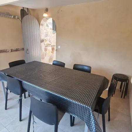 Villa Climatisee Avec Piscine Privee, Proche Mer A Sainte-maxime, 6 Chambres, 8-10 Pers, Parking, Wifi - Fr-1-780-83 Sainte-Maxime